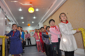 地震應(yīng)急體驗(yàn)