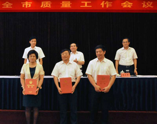 ���L�|����