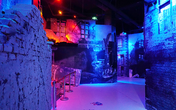 VRģ�M�����w��^