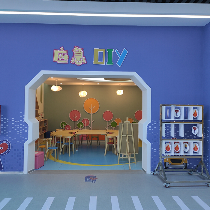 �������ս�������